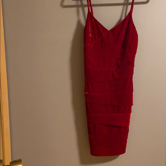 AKIRA Dresses & Skirts - NWOT Red bodycon velvet dress
